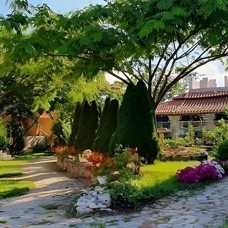 H By Hambar Apartman Vama Veche Kültér fotó