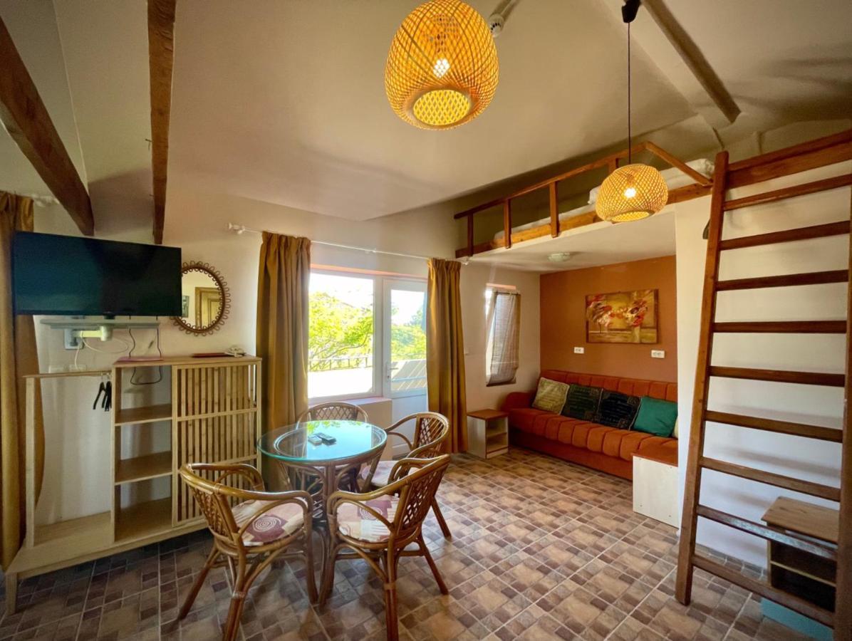 H By Hambar Apartman Vama Veche Kültér fotó