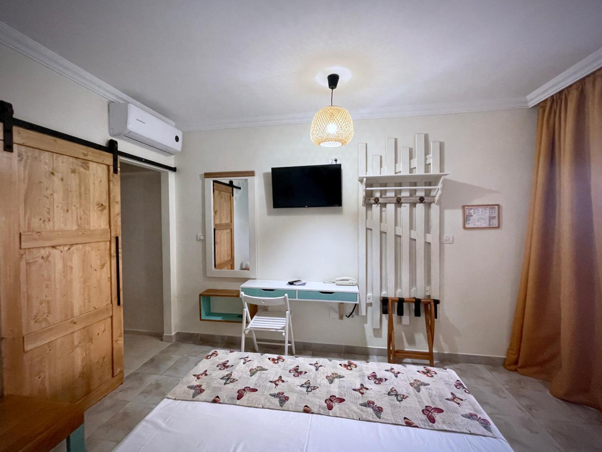 H By Hambar Apartman Vama Veche Kültér fotó