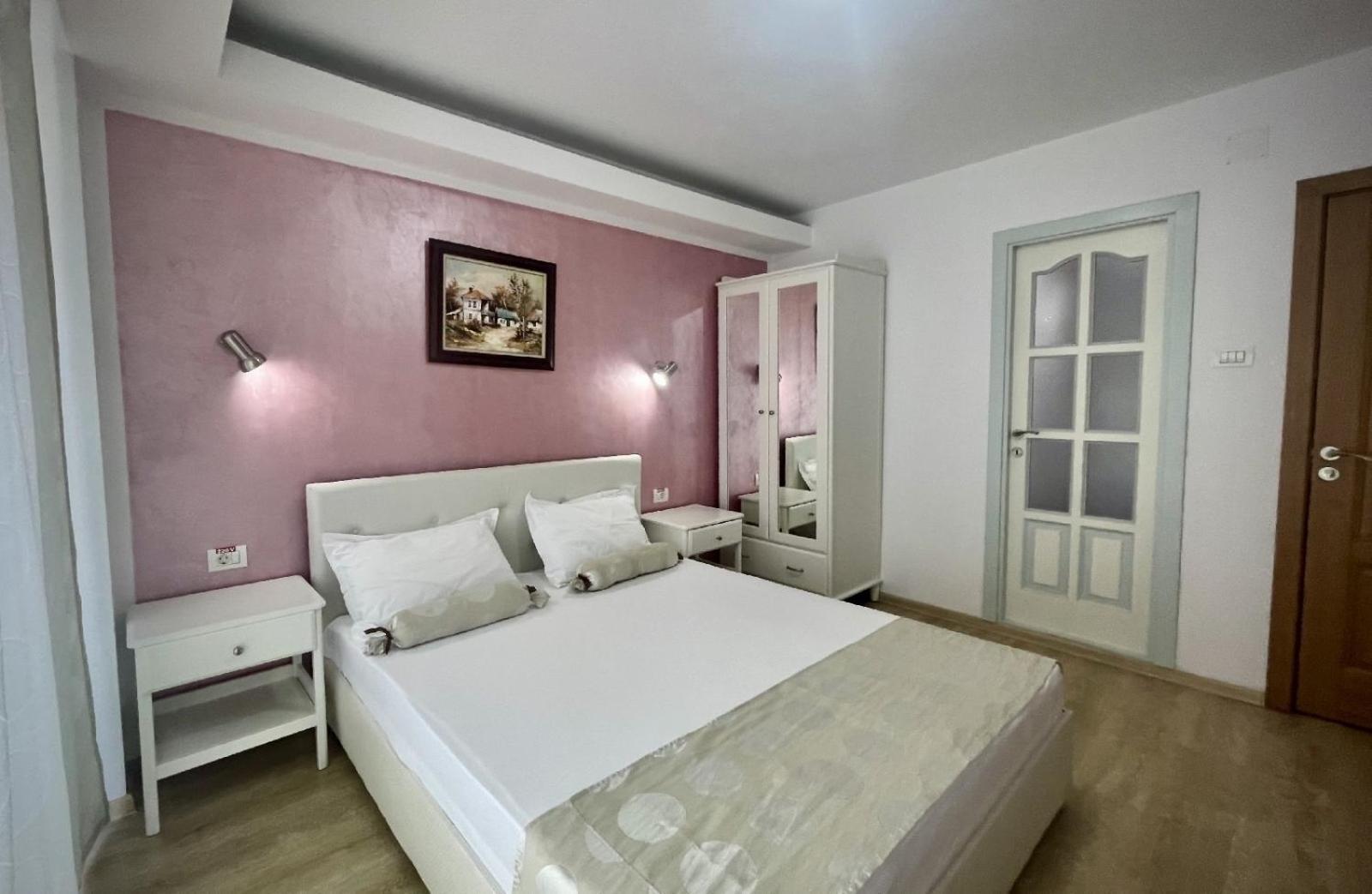 H By Hambar Apartman Vama Veche Kültér fotó