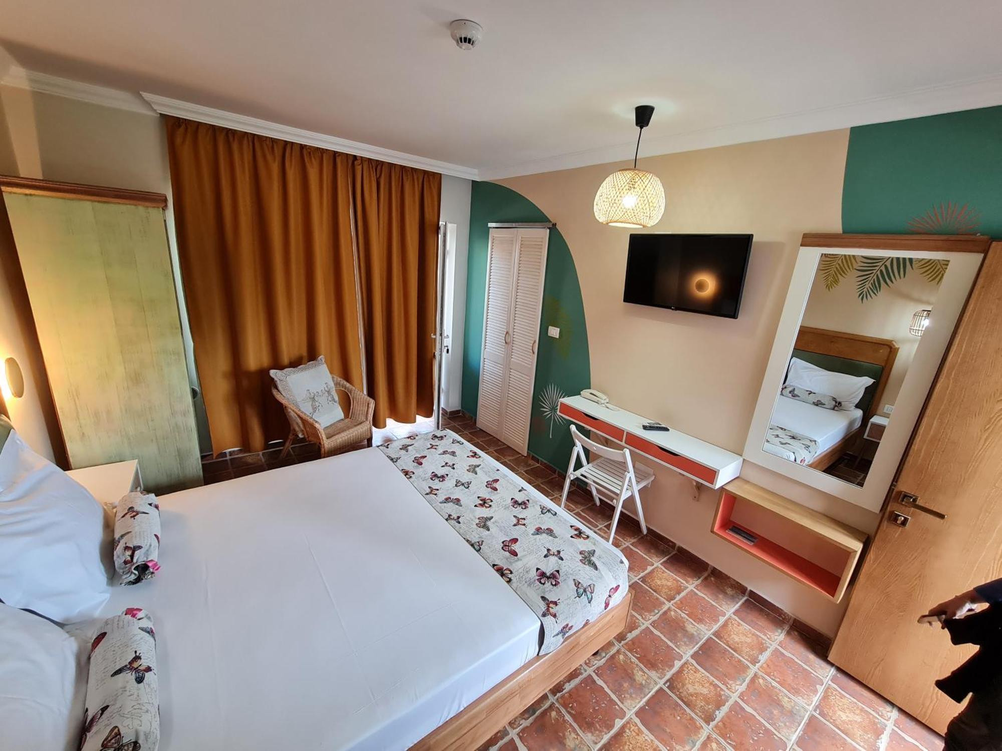 H By Hambar Apartman Vama Veche Kültér fotó